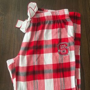 Women's NC State Pajama Pants w/ Bow Accent - Large